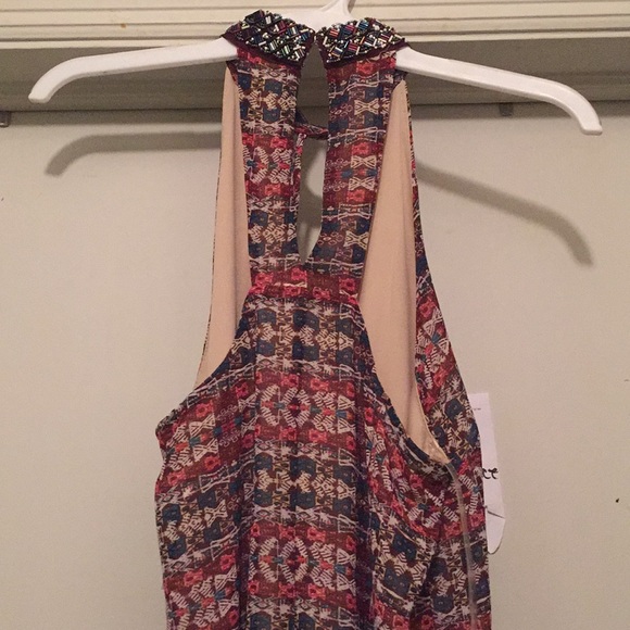 Dress - Picture 3 of 4